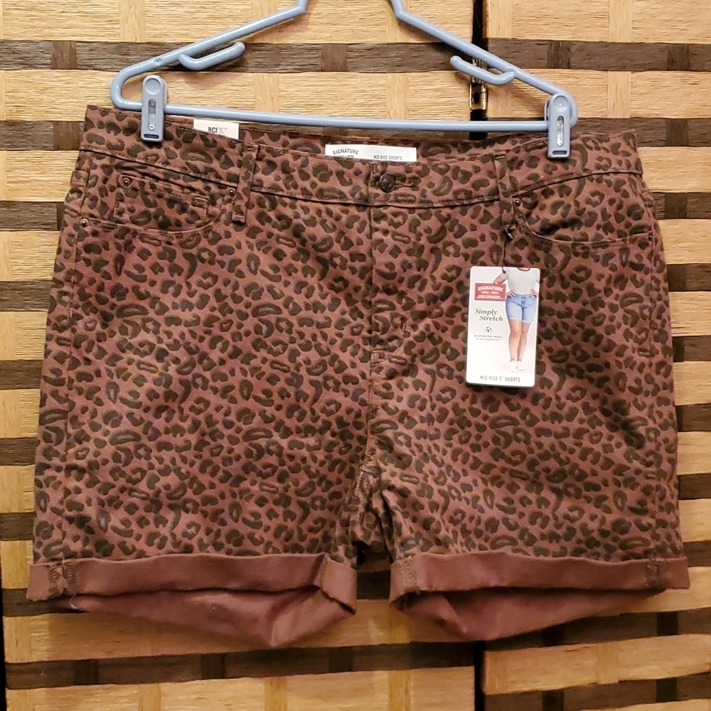 NWT! Levi's Sz 20 Stretch shorts